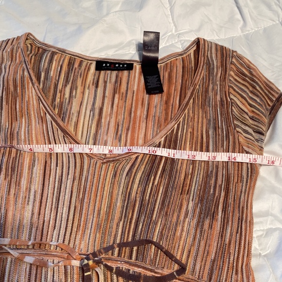 NWOT Axcess Liz Claiborne fit to flare stripe retro style tie waist top med - Picture 11 of 14